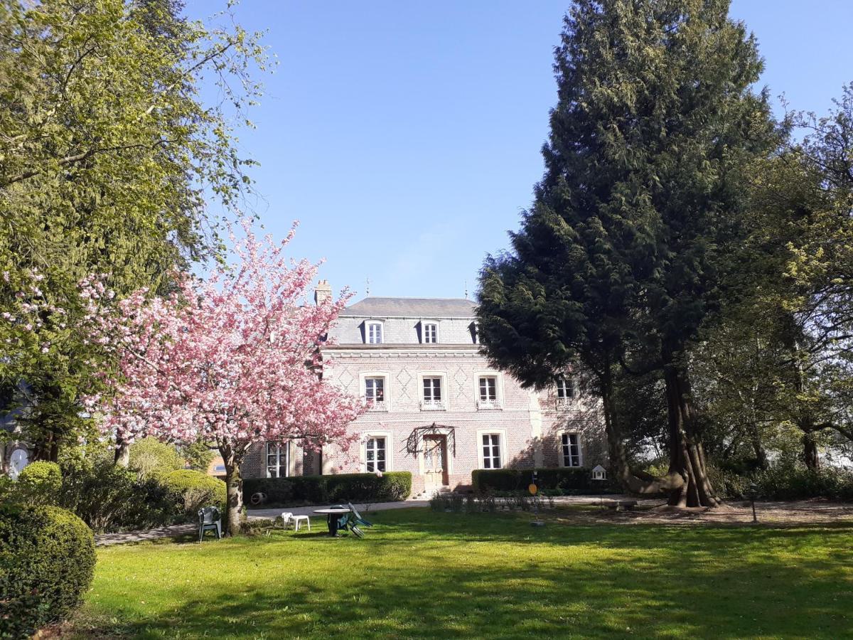 Les Gites Du Chateau De Maltot Saint-Ouen-du-Breuil Eksteriør bilde